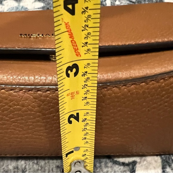 Michael Kors Bedford Legacy Leather Flap Crossbody EUC - Picture 4 of 13